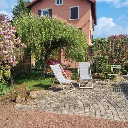 Gite Charmant Avec Jardin Privatif, Proche Sites Historiques Et Activites De Plein Air - Fr-1-496-183 Cuinzier Exterior foto